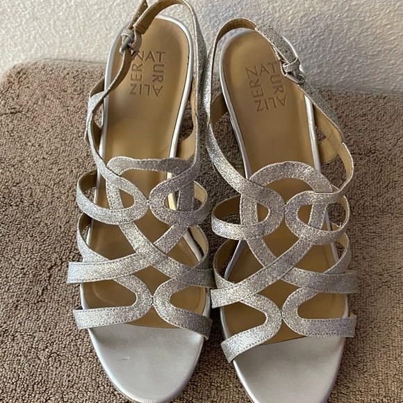 Dressy Woman's Naturalizer's Shoes Size 10 - Picture 11 of 11